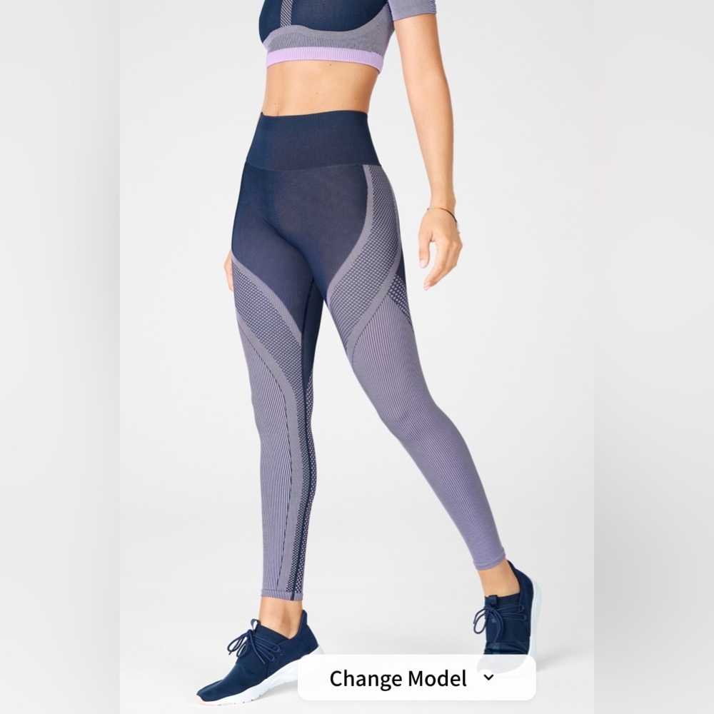 Fabletics High-Waisted Seamless Turbo Legging sz S
